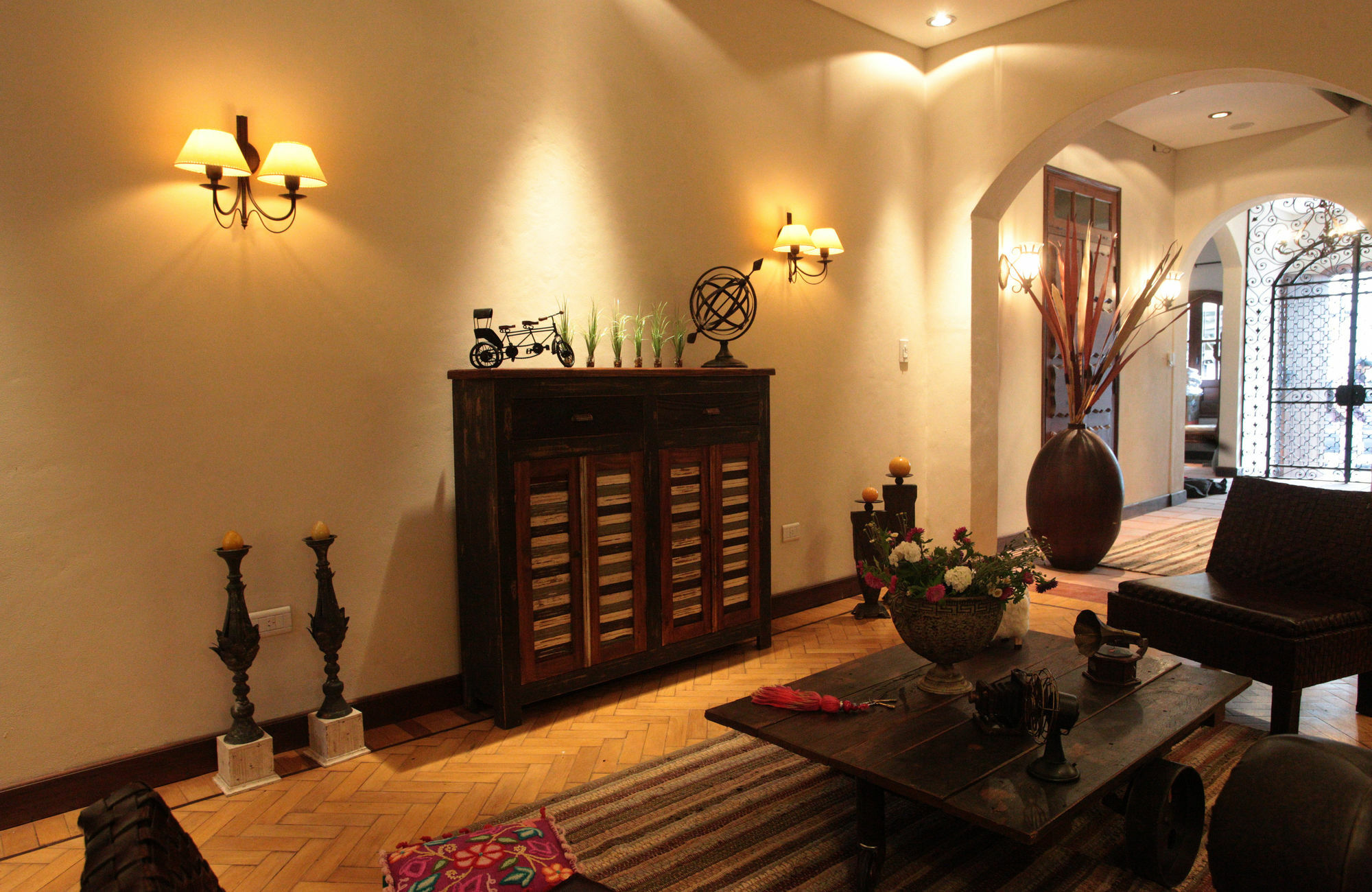 Hotel Boutique Balcon De La Plaza Salta Kültér fotó